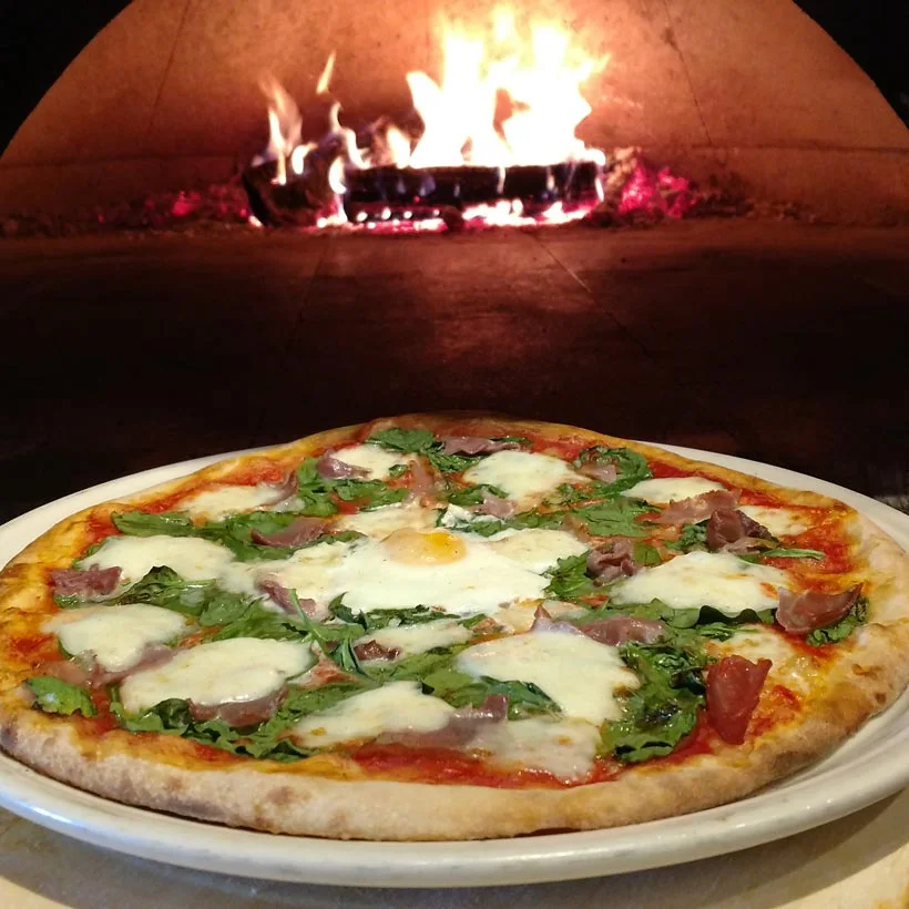900 Degrees Neapolitan Pizzeria, business photo 3